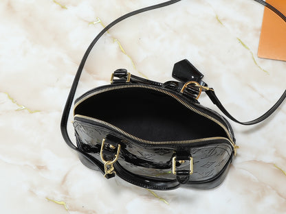 BAGS NEW ARRIVALS