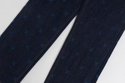 MINIMALIST STREET STYLE