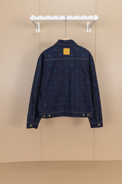 MINIMALIST STREET STYLE