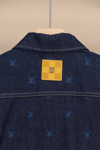 MINIMALIST STREET STYLE