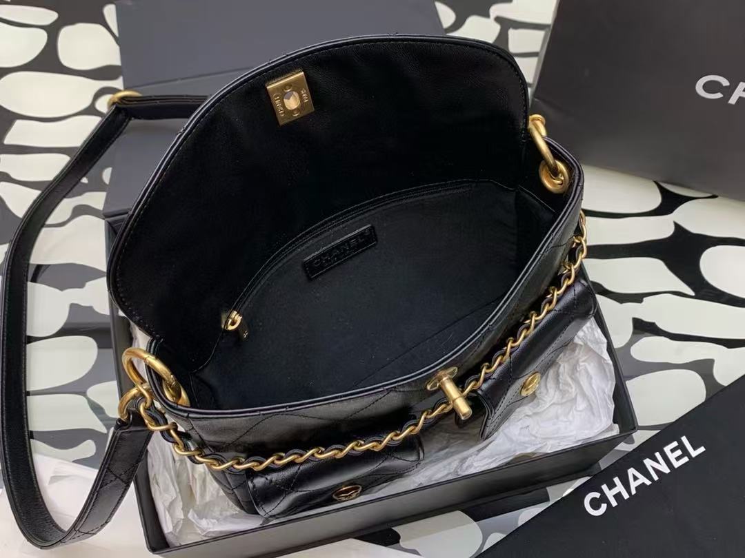 Chic & Stylish Bags