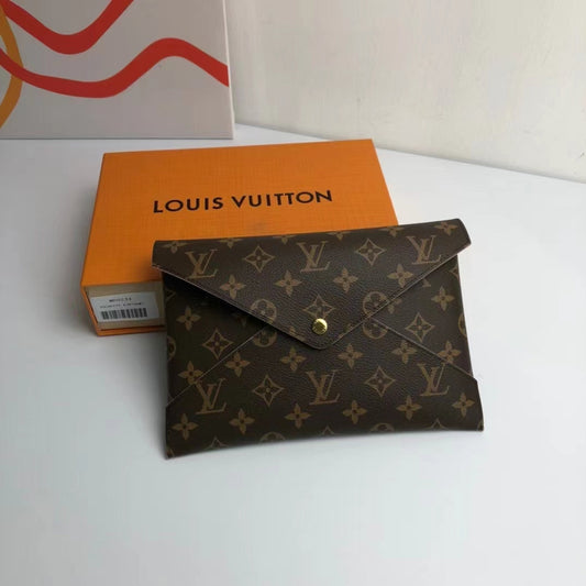Chic & Stylish Bags