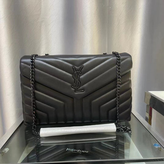 Chic & Stylish Bags