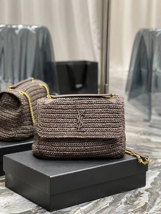 Chic & Stylish Bags