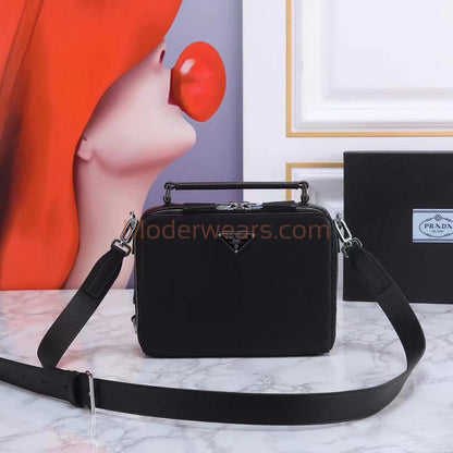 Chic & Stylish Bags