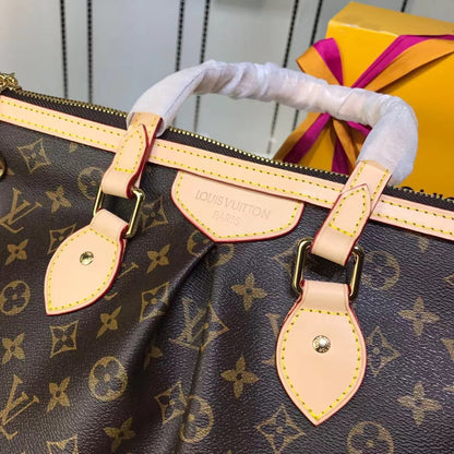 Chic & Stylish Bags
