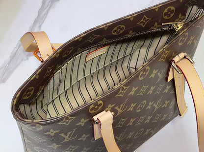 Chic & Stylish Bags