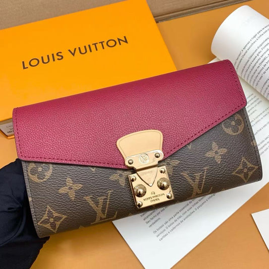 Chic & Stylish Bags