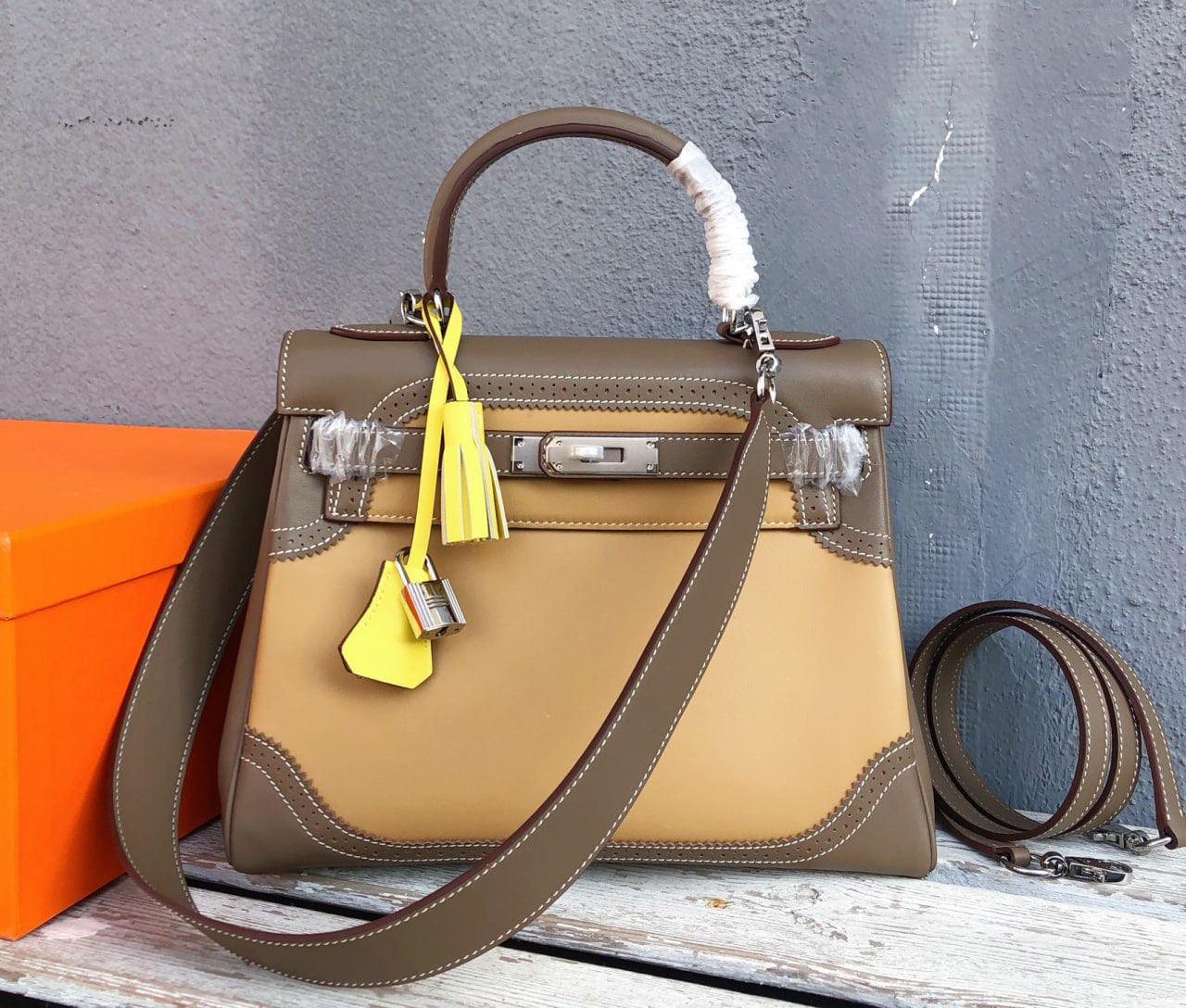 Chic & Stylish Bags