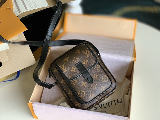 Chic & Stylish Bags