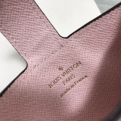 Chic & Stylish Bags