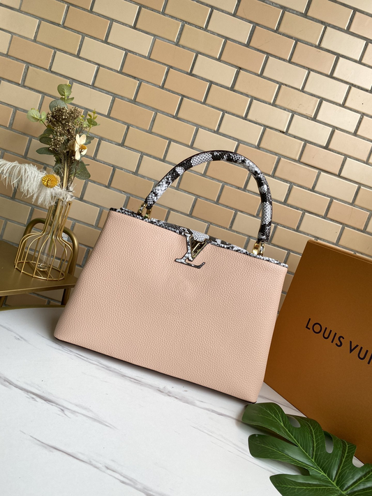 Chic & Stylish Bags