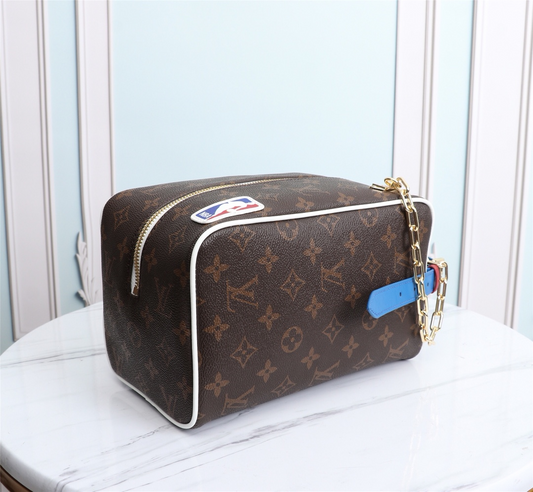 Chic & Stylish Bags